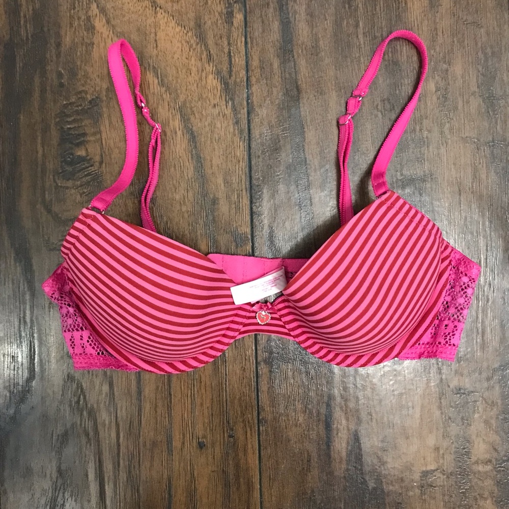 PINK Victoria’s Secret Striped Bra 34B